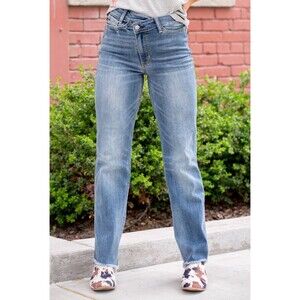 Judy Blue Cross Over High Rise Dad Straight Jean Raw Hem Medium Wash Size 11/30